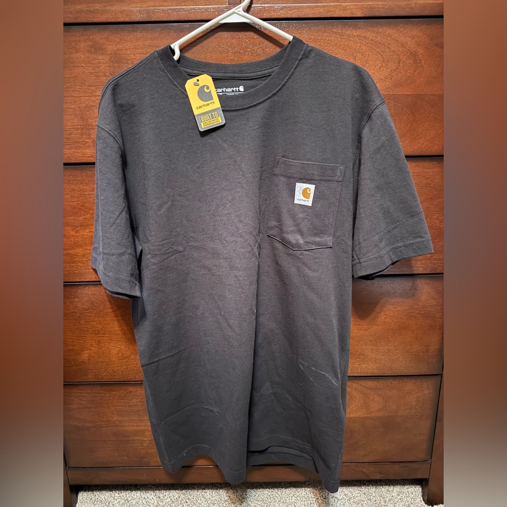 NWT Mens Carhartt T Shirt